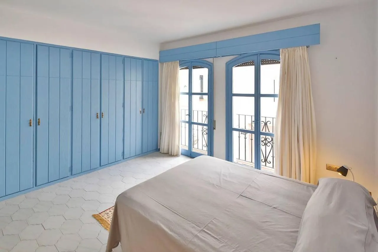 Puerto Banus 2 Bedrooms Apartment P2 Marbella