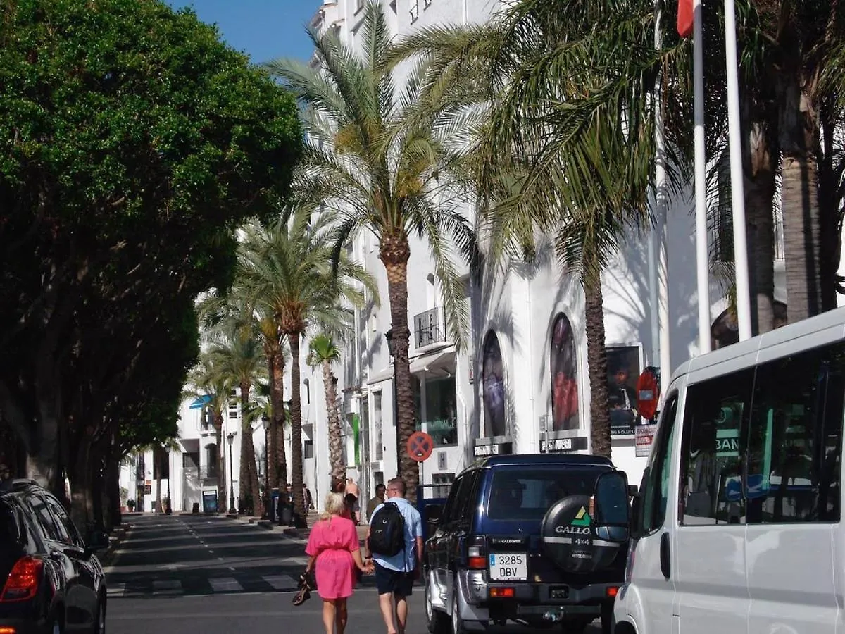 Puerto Banus 2 Bedrooms Apartment P2 Marbella